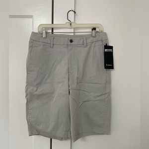 Lululemon Commission Short Relaxed Sz 32 NWT